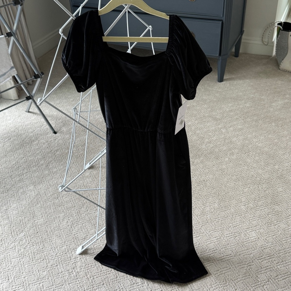 Nordstrom Black Velvet romper size 8/10 medium new with tags